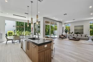 3200 NE 26th St, Fort Lauderdale, FL 33305 Sold 12/15/23