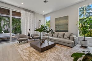 3200 NE 26th St, Fort Lauderdale, FL 33305 Sold 12/15/23