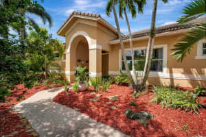 4379 SW 141st Ave, Davie, FL 33330 Sold 11/13/23