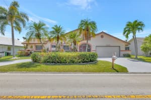 10530 NW 71st Pl, Tamarac, FL 33321 Sold 10/27/23