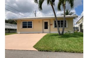 5403 NW 27th Ter, Tamarac, FL 33309 Sold 10/26/23