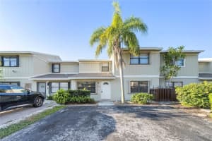 5274 Tennis Ln 5274, Delray Beach, FL 33484 Sold 11/09/23