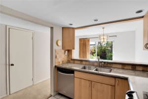 5555 N Ocean Blvd 39, Lauderdale By The Sea, FL 33308 Sold 12/01/23