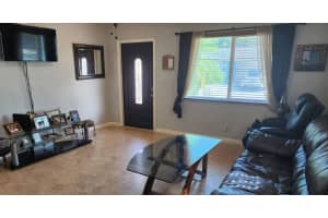 4715 NW 44th St, Tamarac, FL 33319 Sold 01/26/24