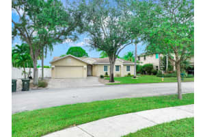 1415 NW 49 Avenue, Coconut Creek, FL 33063 Sold 10/31/23