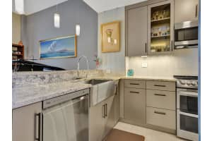 2609 NE 14th Ave 506, Wilton Manors, FL 33334 Sold 12/22/23