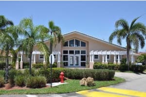 810 NE 212th Ter 2, Miami, FL 33179 Sold 11/27/23