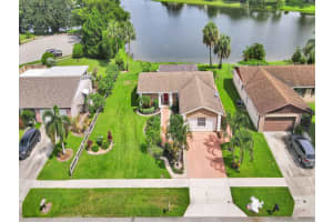 1085 Grand Duke Way, Royal Palm Beach, FL 33411 Sold 11/16/23