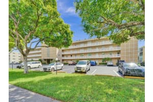 1025 SE 4th Ave 307, Dania Beach, FL 33004 Sold 11/10/23