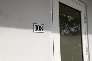 6005 Del Lago Cir 108, Sunrise, FL 33313 Sold 03/14/24