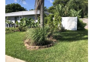 7809 NW 75th Ave, Tamarac, FL 33321 Sold 12/06/23