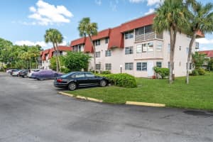 2901 NW 47th Ter 340B, Lauderdale Lakes, FL 33313 Sold 10/13/23