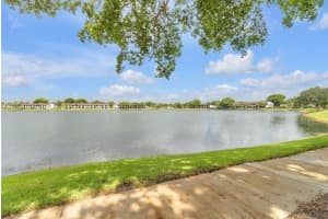211 W Lake Pointe Dr 212, Oakland Park, FL 33309 Sold 01/12/24