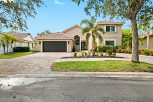 1610 Newport Ln, Weston, FL 33326 Sold 12/01/23