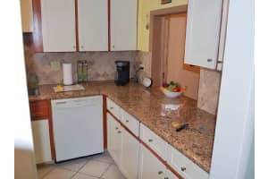 300 NE 20th St 5140, Boca Raton, FL 33431 Sold 11/17/23