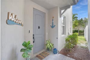 4913 NW 48th Ter, Tamarac, FL 33319 Sold 10/18/23