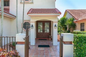 468 NW 38th Ter, Deerfield Beach, FL 33442 Sold 11/13/23