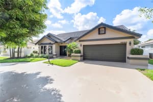 6000 NW 48th Ct, Coral Springs, FL 33067 Sold 10/30/23