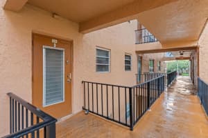 3048 E Sunrise Lakes Dr 215, Sunrise, FL 33322 Sold 10/27/23