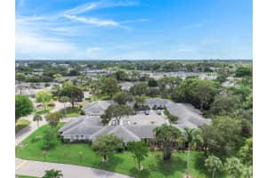 514 Holyoke Lane, Lake Worth, FL 33467 Sold 10/20/23