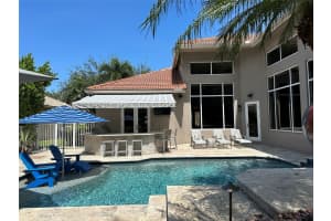 8264 S Lake Forest Dr, Davie, FL 33328 Sold 01/16/24
