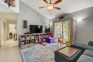 18830 NW 57th Ave 302, Hialeah, FL 33015 Sold 10/25/23