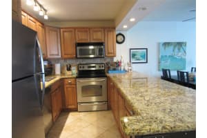 1421 S Ocean Blvd 402, Pompano Beach, FL 33062 Sold 11/03/23