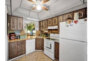 2551 Aragon Blvd 209, Sunrise, FL 33322 Sold 03/27/24