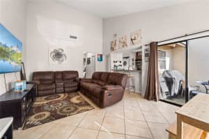 8189 SW 24th St 8189, Davie, FL 33324 Sold 11/03/23