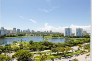 3701 N Country Club Dr 1506, Aventura, FL 33180 Sold 04/09/24