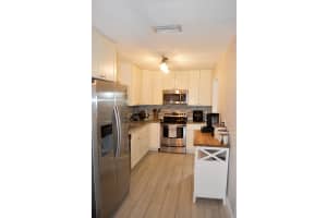 9603 NW 74th Ct, Tamarac, FL 33321 Sold 10/18/23