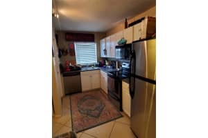 333 NW 17th Ct 208 B, Fort Lauderdale, FL 33311 Sold 02/07/24
