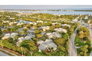 13 Crossings Cir 13, Boynton Beach, FL 33435 Sold 11/22/23