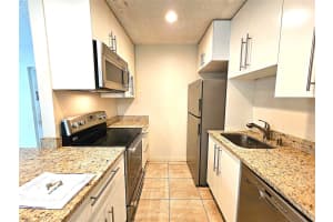 13 Crossings Cir 13, Boynton Beach, FL 33435 Sold 11/22/23