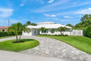 425 NE Wavecrest Way, Boca Raton, FL 33432 Sold 12/21/23