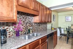 5642 NW 16th St 12, Lauderhill, FL 33313 Sold 11/03/23