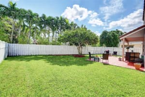 245 Somerset Way, Weston, FL 33326 Sold 10/30/23