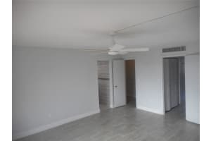 20634 NE 7th Ct, Miami, FL 33179 Sold 01/24/24