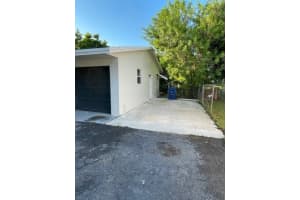 3202 NW 18th St, Fort Lauderdale, FL 33311, Sold 11/02/23