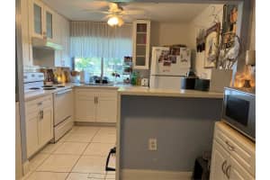 9400 Lime Bay Blvd 111, Tamarac, FL 33321 Sold 12/11/23