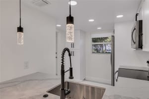118 ROYAL PARK DR 1B, Oakland Park, FL 33309 Sold 11/14/23