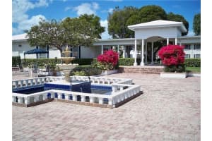2151 NE 68th St 226, Fort Lauderdale, FL 33308 Sold 10/11/23