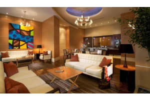 244 Biscayne Blvd 648, Miami, FL 33132 Sold 05/23/24