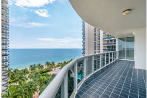 3100 N Ocean Blvd APT 1501, Fort Lauderdale, FL 33308, Sold 05/15/24