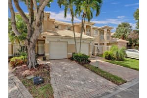 2220 NW 171st Ter, Pembroke Pines, FL 33028 Sold 12/06/23