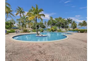 2220 NW 171st Ter, Pembroke Pines, FL 33028 Sold 12/06/23