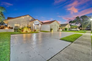 1029 NW 99th Ave, Plantation, FL 33322 Sold 11/16/23
