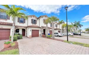 5480 NW 27th Ct 5480, Margate, FL 33063 Sold 11/29/23