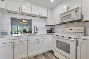 2881 NW 47th Ter 104, Lauderdale Lakes, FL 33313 Sold 10/25/23