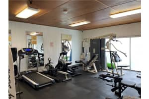 204 NW 46th Ct 204, Deerfield Beach, FL 33064 Sold 11/01/23